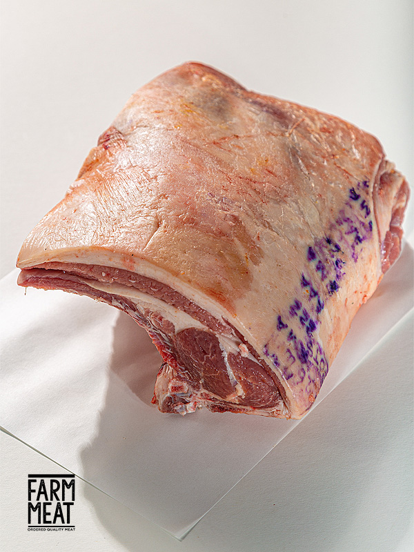 Lamb Shoulder (Bone In)
